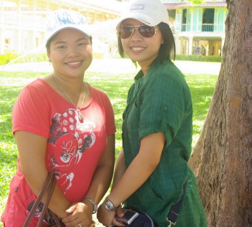 ผู้หญิง สาว สาว สาว เกือบ 95 % มาใช้บริการทริปเหนือกับ คนไทยทัวร