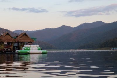 🌼 ·  ͹Ѵ ͹ ԧ Ṻ ͺ Ѻѡҵ  ❄️ Hilight ❄️ ѡ͹ ͹ 蹹 ͤѤ ⴴ  ͡ҧѹ 㹡ó ͹ҧ öҡԹʴ ҡ͹ ͹   ҧ դ  ١з ٨дǡ  🌼 Mae Ngad Somboonchol Dam (Sri Lanna National Park) famous reservoir of Chiang Mai
